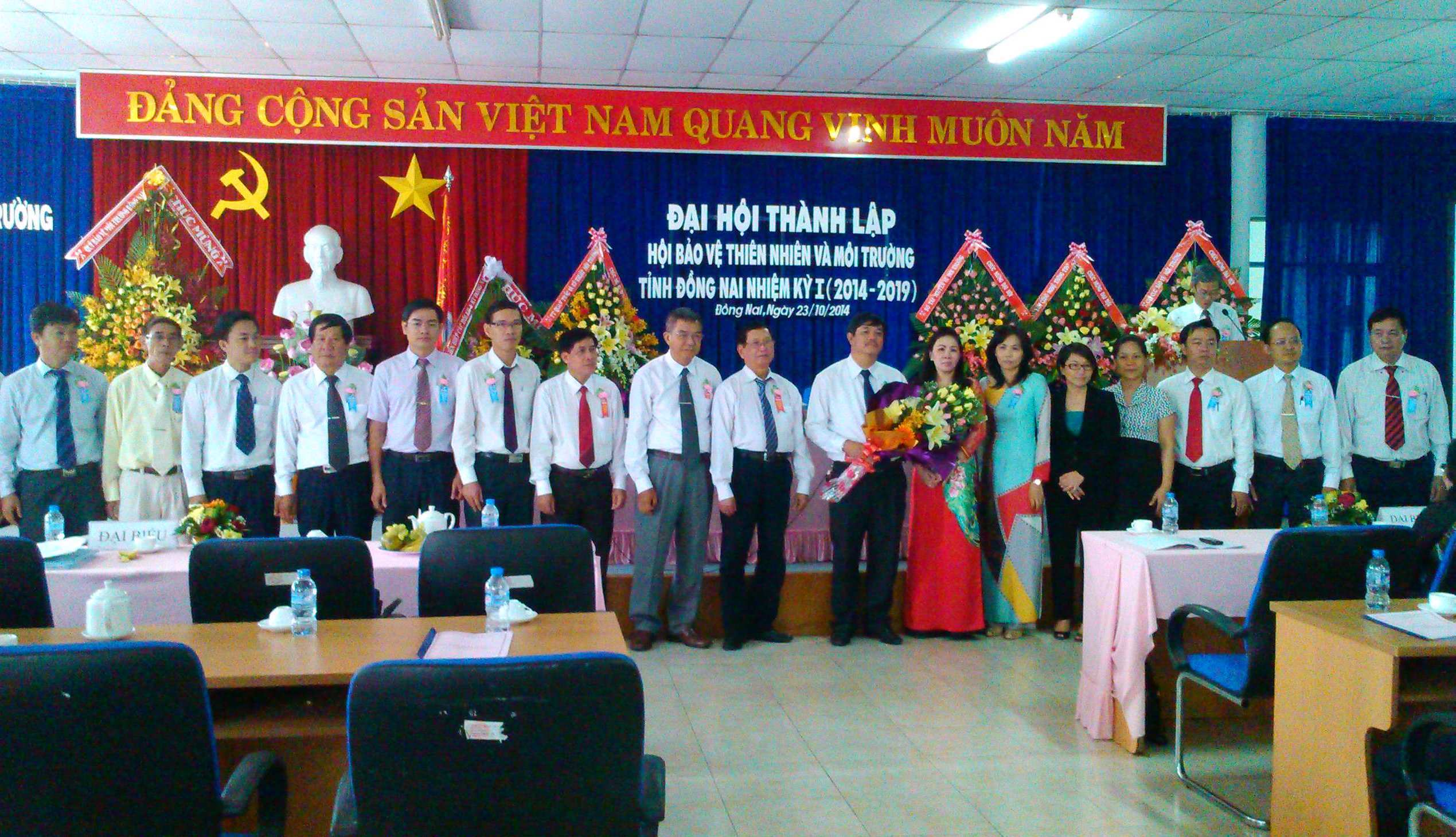 ội[-]Bảo[-]vệ[-]Thiên[-]nhiên[-]-[-]Môi[-]trường[-]tỉnh[-]Đồng[-]Nai[-]có[-]cố[-]gắng[-]nhưng[-]hoạt[-]động[-]chưa[-]sâu[-]rộng